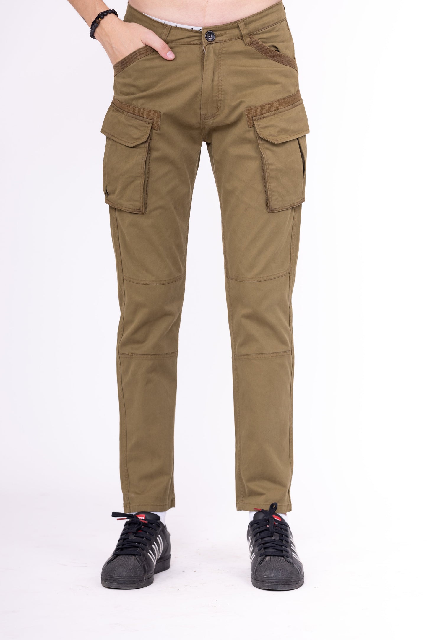 Slim fit cargo pant