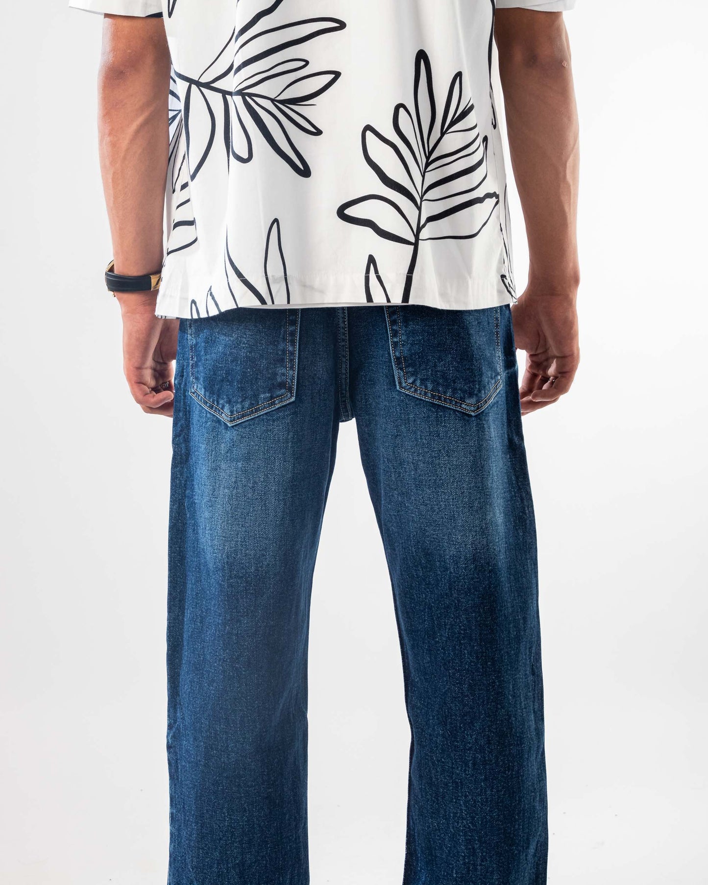 Loose Fit Jeans