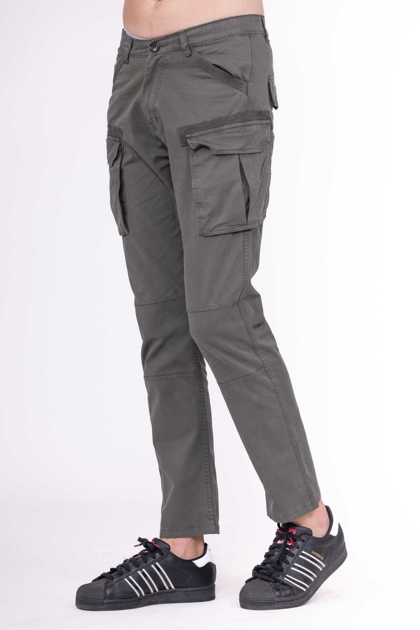 Slim fit cargo pant